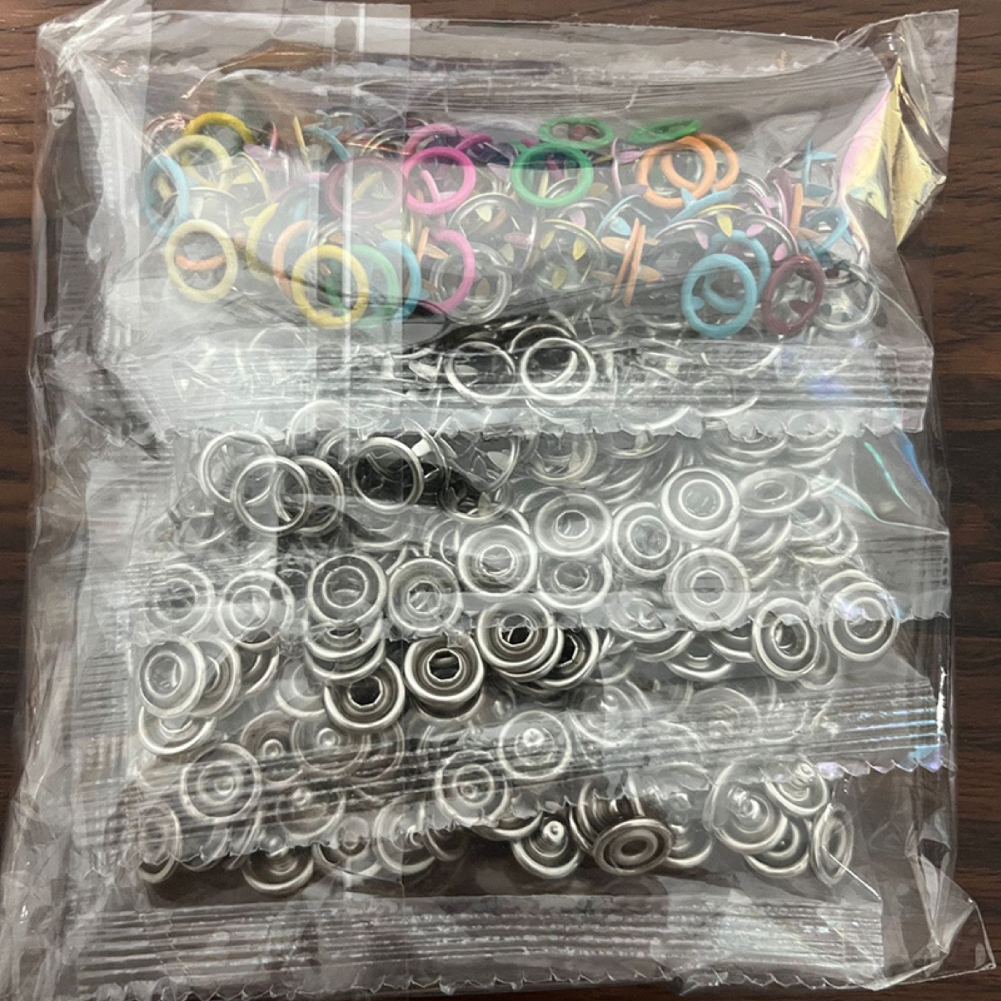 Multi-Color Snap Fasteners for Sewing | 9.5mm Pen Prong Button Kit for Clothes, Bags & Crafts Nickel-Free Snap Buttons for Jeans & Baby Clothes Snap Button Set for Clothes 9.5mm