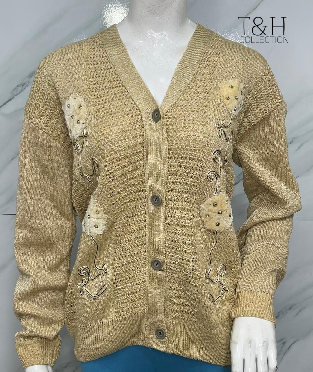 Article T&H Ladies Sweater