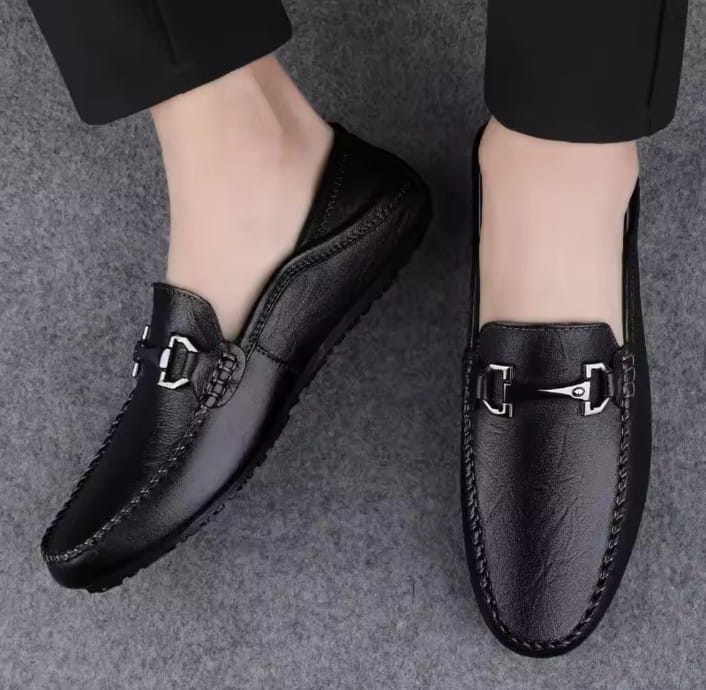 New loafers Shoes for boys and men high quality soft comfortable and a new design New loafers Shoes for boys and men high quality soft comfortable and a new design