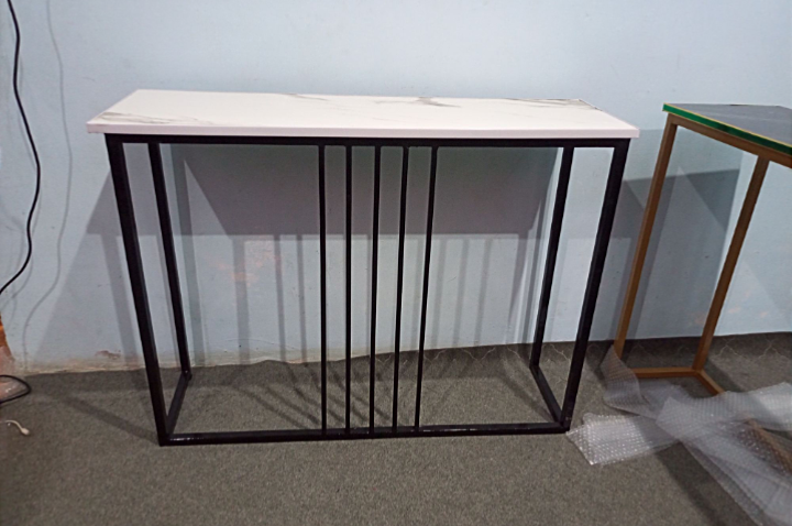 Table luxury decorations table live room