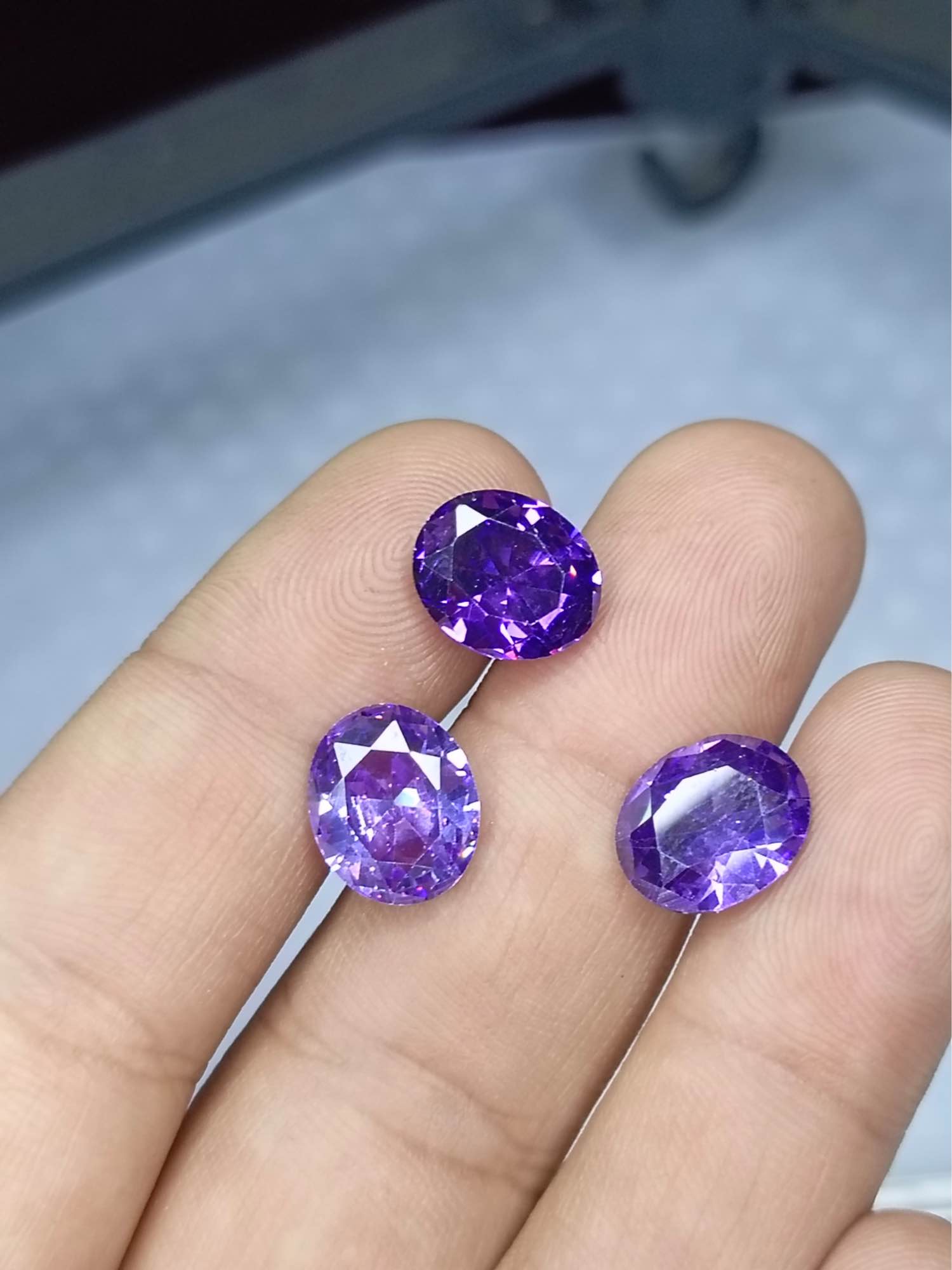 Premium Quality Multicolor Zircone stone Premium Quality Zircone Stone  Machine Cut Diamond Shape/High Quality/Stone/Gemstone/Zircone Stone/Zircone Gemstone.