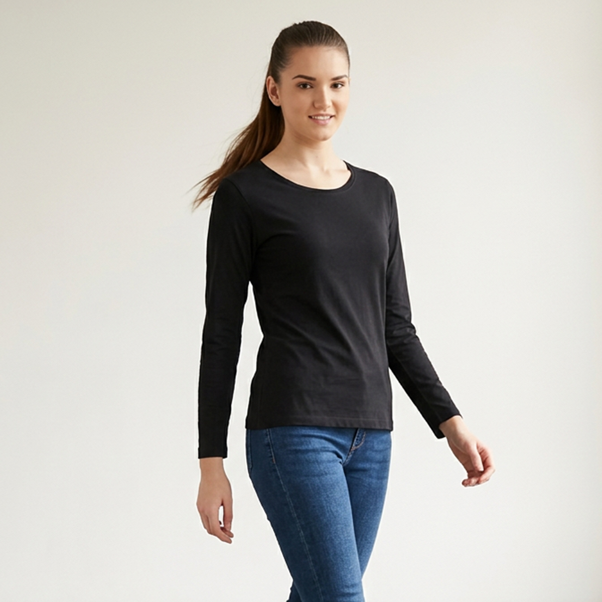 The Vintage Clothing Black Premium Quality Full Sleeves T Shirt - for Women - Trendy and Stylish Design
