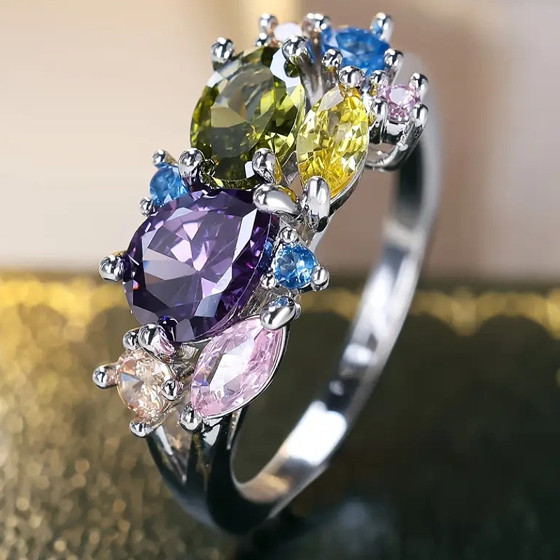 Huitan Elegant Women Ring Inlaid Multiple Colors Shining CZ Charming Party Wedding Accessories Engagement Aesthetic Jewelry 