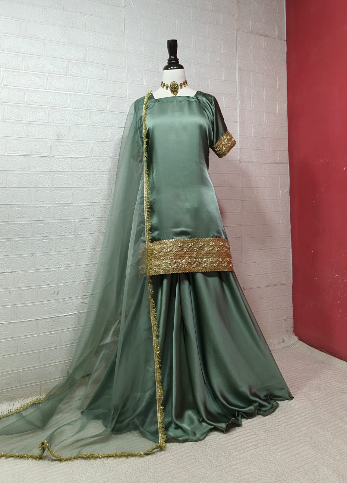 trending sharara shirt fashion style on Russian silk fancy collection on 3 piece suit for girls